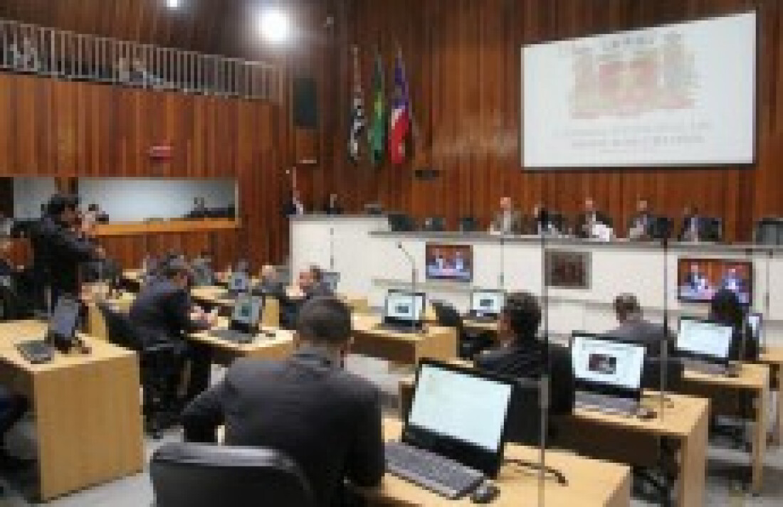 Câmara aprova criação de 22 cargos