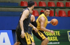 De volta ao NBB, Mogi/Helbor enfrenta o Vasco da Gama