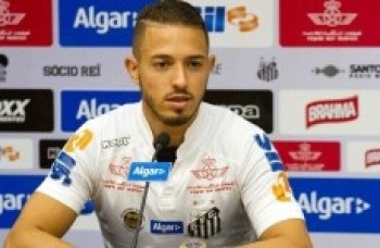 Santos inicia trajetória contra o River Plate, em Montevidéu