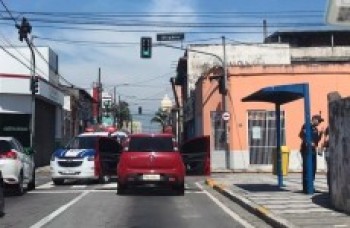 GCM prende três por golpe em idoso