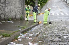 Cidades finalizam limpeza de ruas perto das escolas