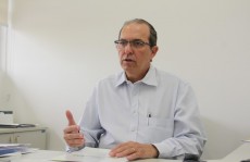 Prefeito demite secretário de Finanças por erros no IPTU