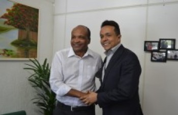 Vereador debate soluções conjuntas com Regional