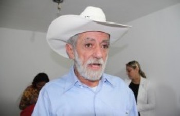 Prefeitos declaram apoio a candidatos à Presidência