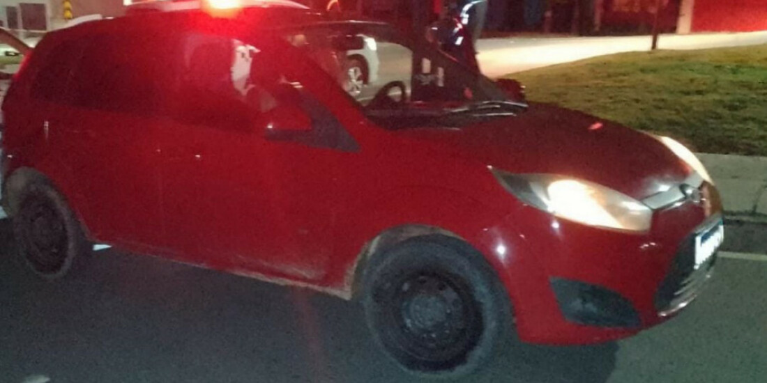 PM prende suspeito de furtar carro de motorista de aplicativo