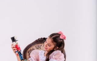 Produção de Fernanda Moretti leva magia ao Teatro Vasques