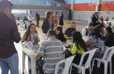 Habitações populares devem trazer moradia a 880 famílias