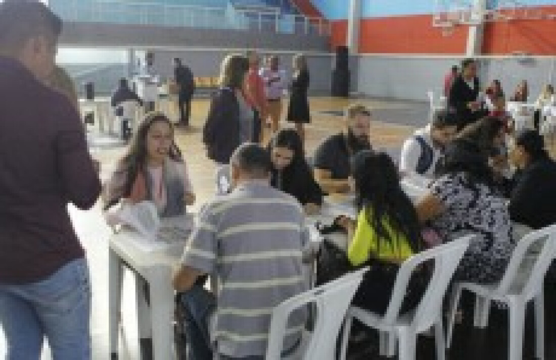 Habitações populares devem trazer moradia a 880 famílias