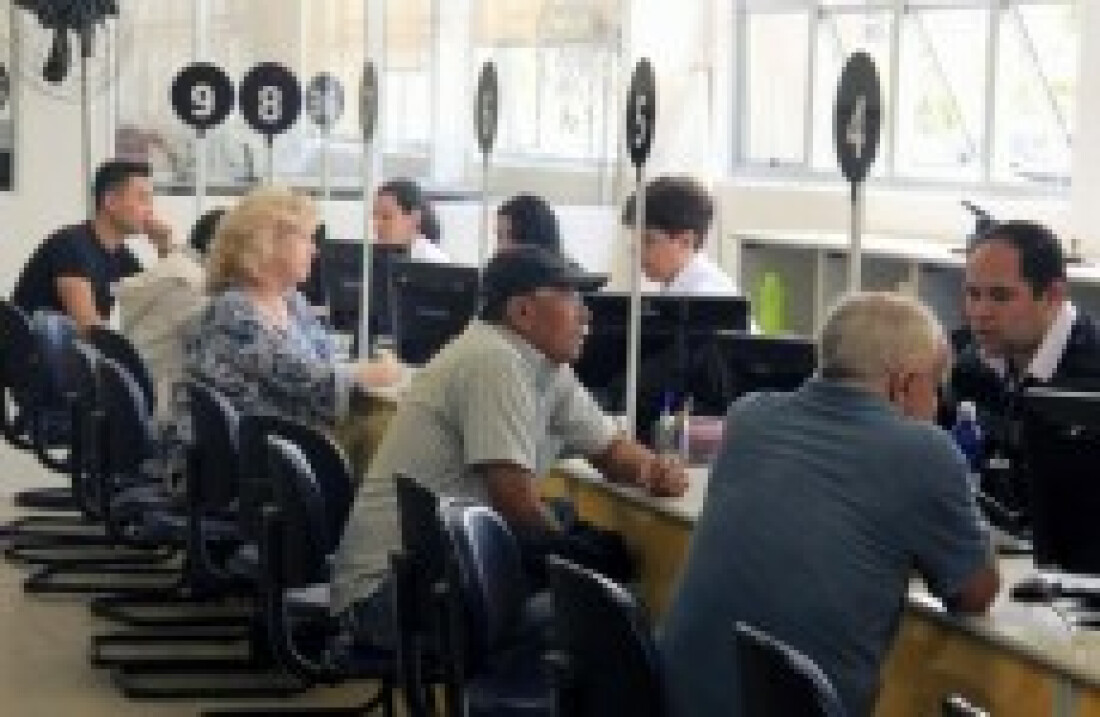 Prefeitura realiza plantão de atendimento do IPTU