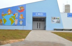 Educação propõe abertura de creche durante recesso
