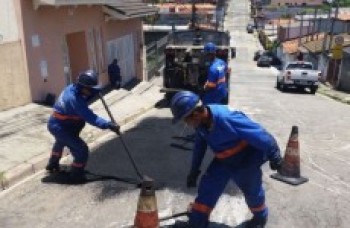 Mutirão faz 6,8 mil reparosasfálticos no mês de janeiro
