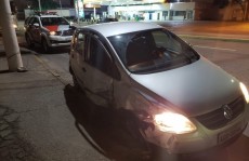 Polícia detém três por roubar carros