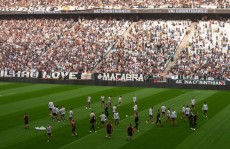 Corinthians busca apoio da torcida pelo título