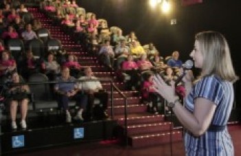 Palestra sobre direitos dos idosos reúne 200 pessoas