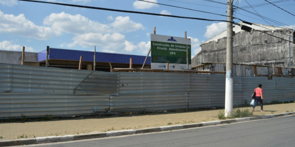 TCE aponta 14 obras públicas paralisadas em cidades da região