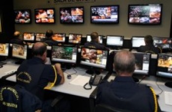 Cidade amplia monitoramento e acesso gratuito à Internet