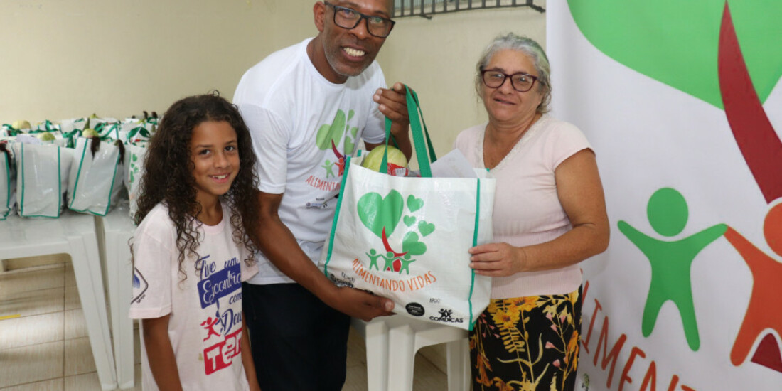 Projeto realiza entrega de cestas verdes para 70 núcleos familiares