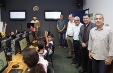 Escola de Palmeiras terá aula de informática e robótica
