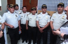 Policiais da Guatemala visitam base