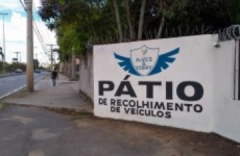 Empresa assume remoção e guarda de carros em Cezar