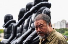 Encantado com o Brasil, AI Weiwei estreia mostra na OCA