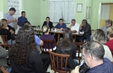 Síndicos debatem segurança em encontro com prefeito