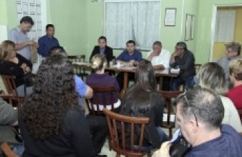 Síndicos debatem segurança em encontro com prefeito