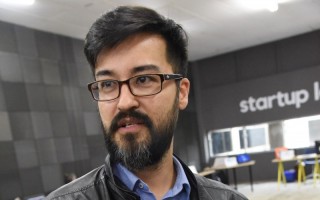 Para especialistas, fake news são fruto de governo frágil