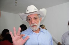 Prefeitos têm mais afinidade com governador Márcio França