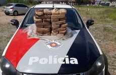 Suspeito é detido com crack