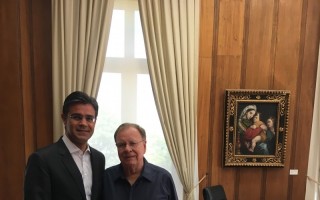 Estevam se reúne com Rodrigo Garcia