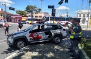 Operação da PM aborda 35 pessoas no final de semana