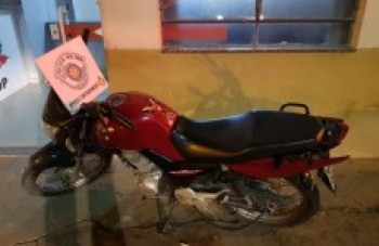 Quatro são detidos em ações da PM