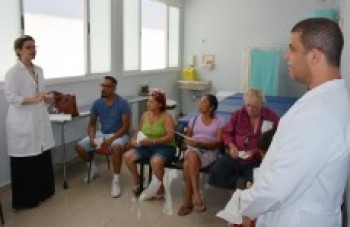 Semana do Farmacêutico conta com palestras e orientações à população