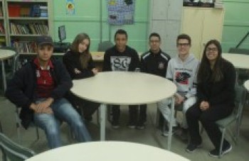 Escola oferece educação democrática