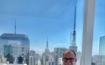 Linguista explica dificuldades no aprendizado do português