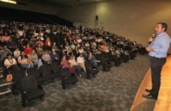 Prefeitura investe R$ 4,3 mi na compra de 3.905 tablets