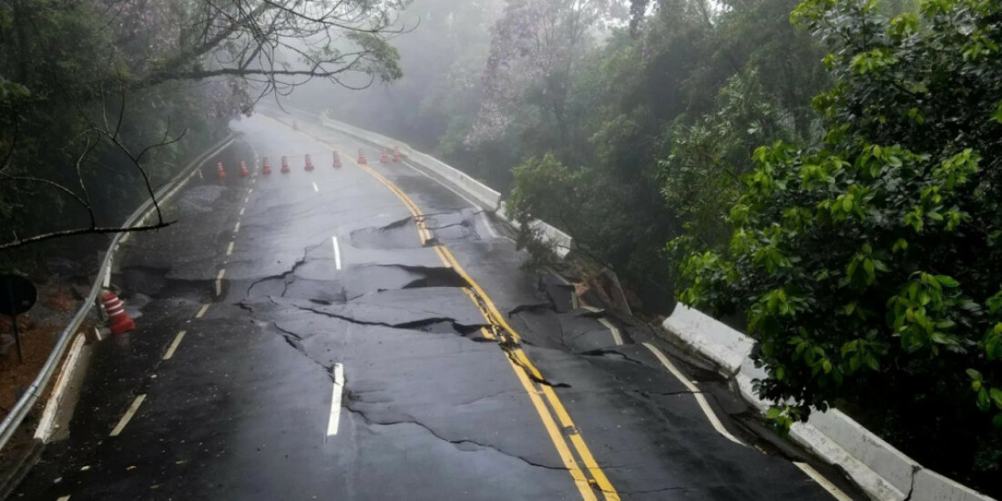 Obra para recuperação da Mogi-Bertioga está 60% concluída