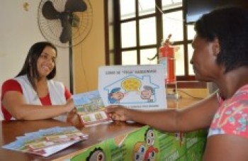 Agentes comunitários recebem capacitação sobre hanseníase