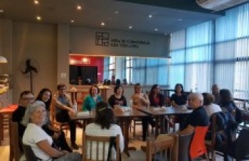 Grupo reúne amantes da literatura