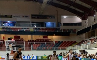 Mogi/Helbor bate Joinville pelo NBB