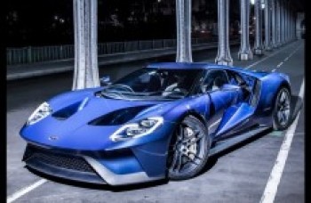Ford reabre pedidos do GT e aumenta volume