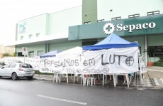 Papeleiros se reúnem em assembleia