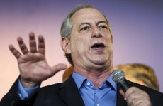 Ciro Gomes faz críticas a Bolsonaro