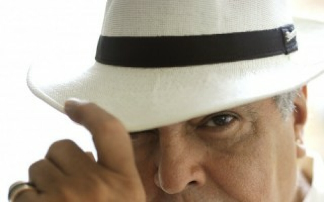Sidney Magal apresenta ''Bailamos Folia'' no Espaço das Américas