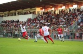 União Mogi enfrenta o Santos e sonha com uma classificação