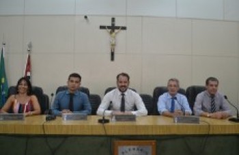 Câmara de Ferraz promove 1ª sessão do ano sob nova direção
