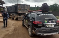 Veículo é apreendido por descarte