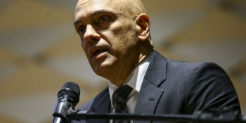 Moraes abre inquérito contra governador e ex-secretário do DF