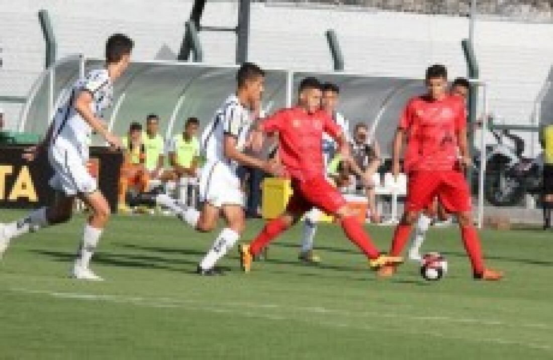 União Mogi estreia hoje contra o São Caetano